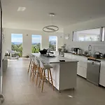 Villa Phi *